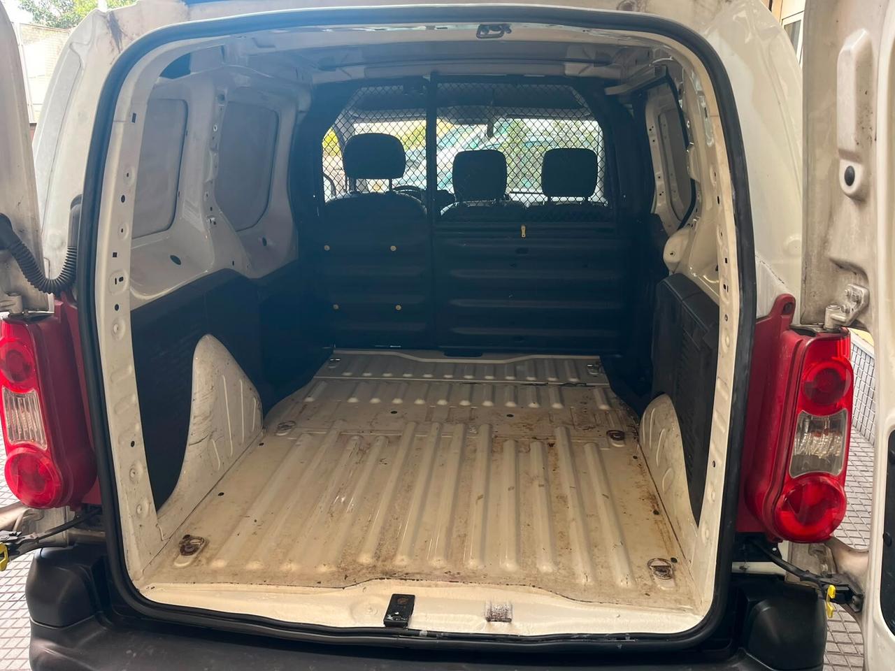 Peugeot Partner 1.6 HDi 90CV Pianale Cabinato