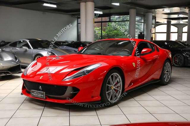 Ferrari 812 SUPERFAST|LIFT SYSTEM|DISPLAY PASS|HI-FI|APPLE