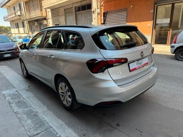 Fiat Tipo 1.3 Mjt 95 CV S&S SW Lounge