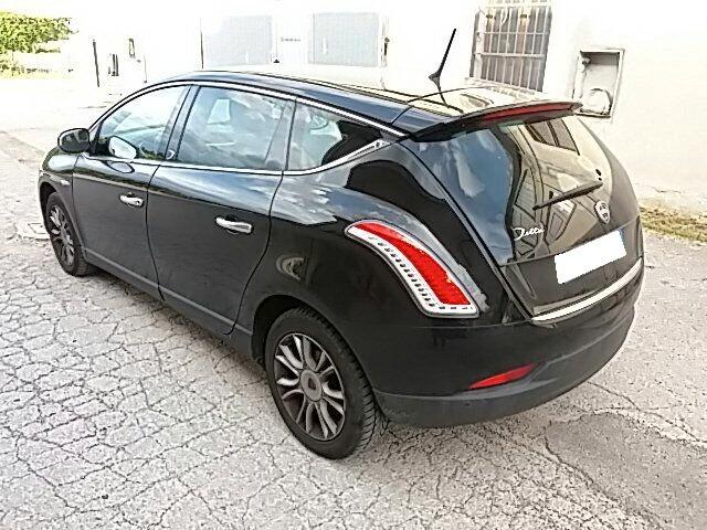 Lancia Delta 1.6 MJT 105CV Silver