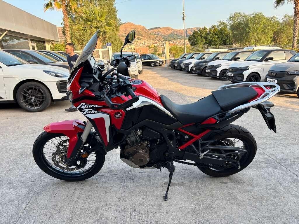 Honda CRF1100L Africa Twin 2021 / Km 28.000 Tua a solo 99 Euro al mese