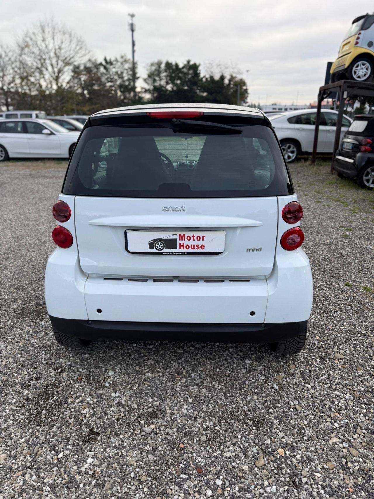 Smart ForTwo 1000 52 kW MHD coupé passion
