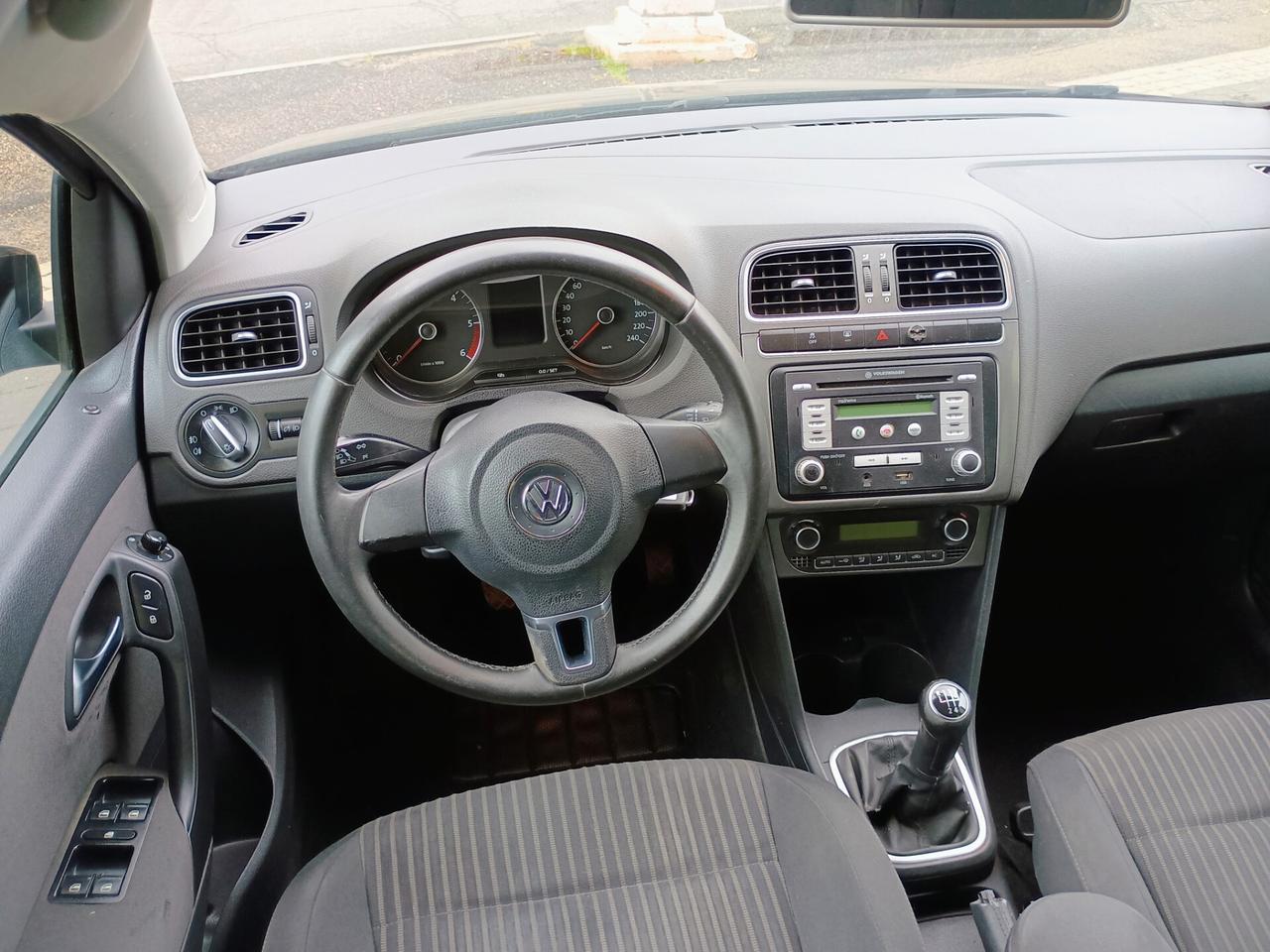 Volkswagen Polo 1.6 TDI 90CV DPF 5 porte x neopatentati