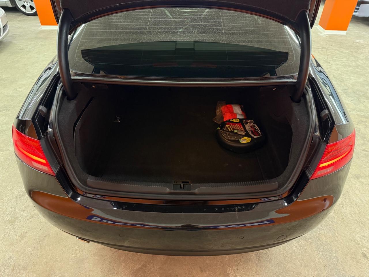 Audi A5 Coupé 2.0 TDI 177 CV S-line Total Black