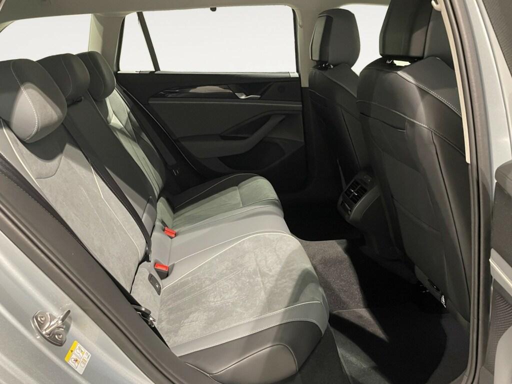 Volkswagen Passat 1.5 TSI eHybrid 204CV DSG Business (PHEV)