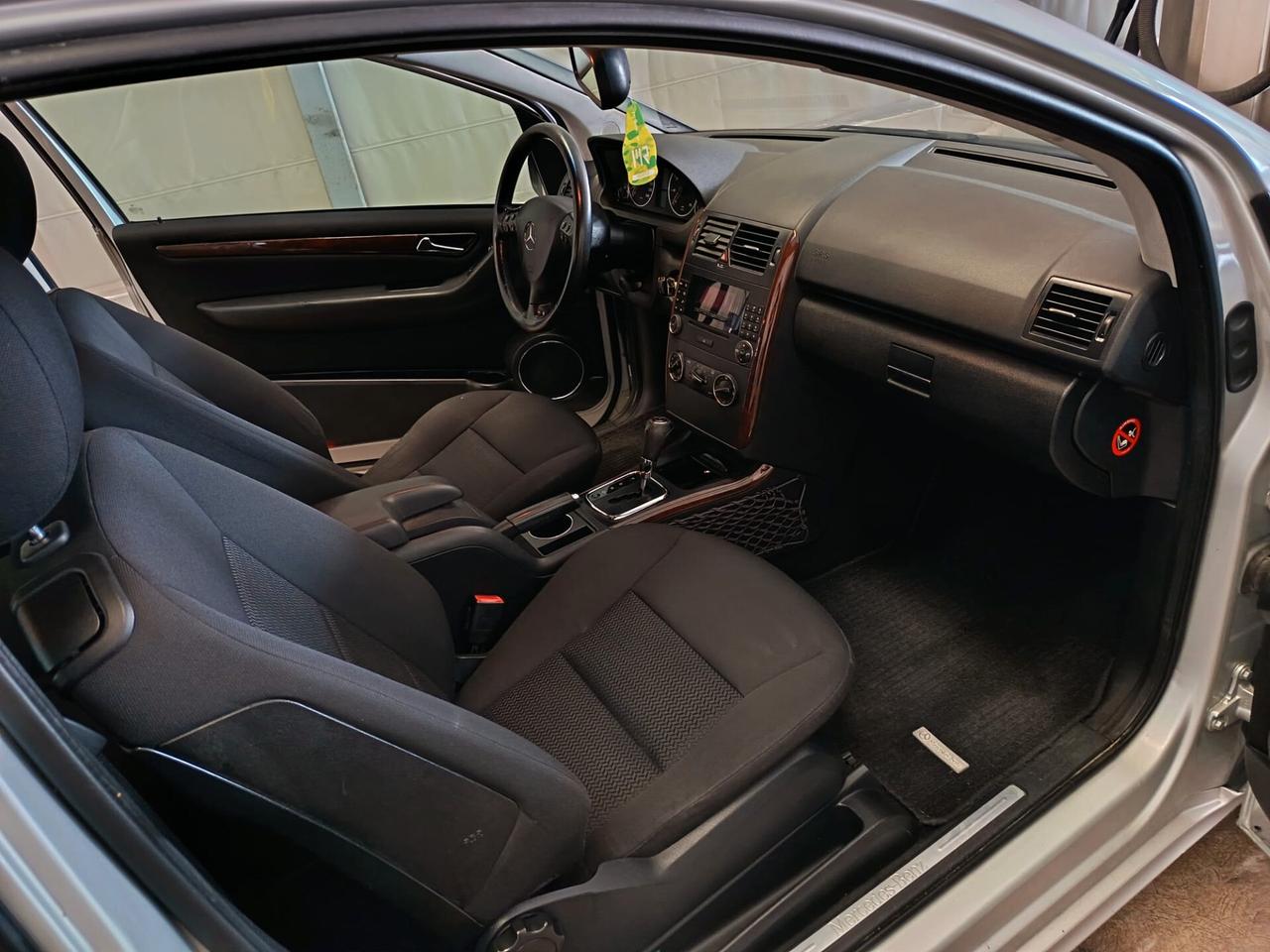 MERCEDES CLASSE 2006 A 170 COUPÉ AUTOMATICA 7G – BENZINA – TAGLIANDATA – REVISIONATA