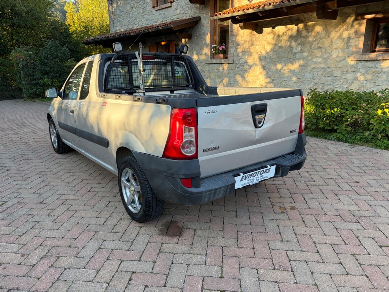 Dacia Logan Pick-Up 1.5 dCi 88CV - 11/2011