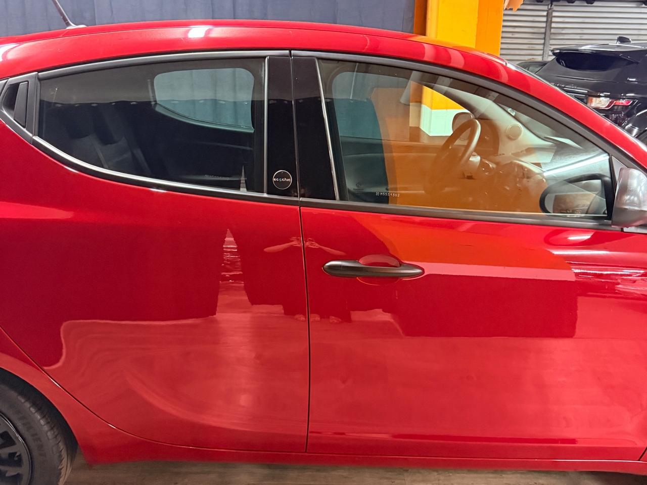 SPETTACOLARE LANCIA YPSILON MILD- HYBRID UNICO PROPRIETARIO CON SOLI 31.663 KM