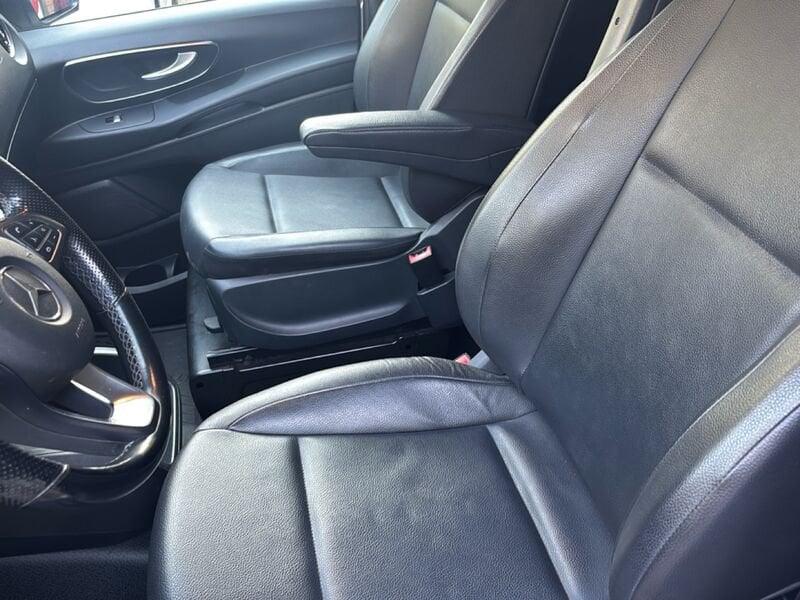 Mercedes-Benz Vito 114 CDI PC Mixto Compact Autocarro N1 con posti