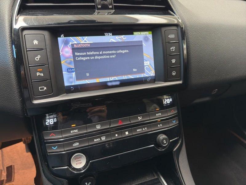 Jaguar XE JAGUAR XE 2.0 D 180cv 6m - PURE BUSINESS EDITION -