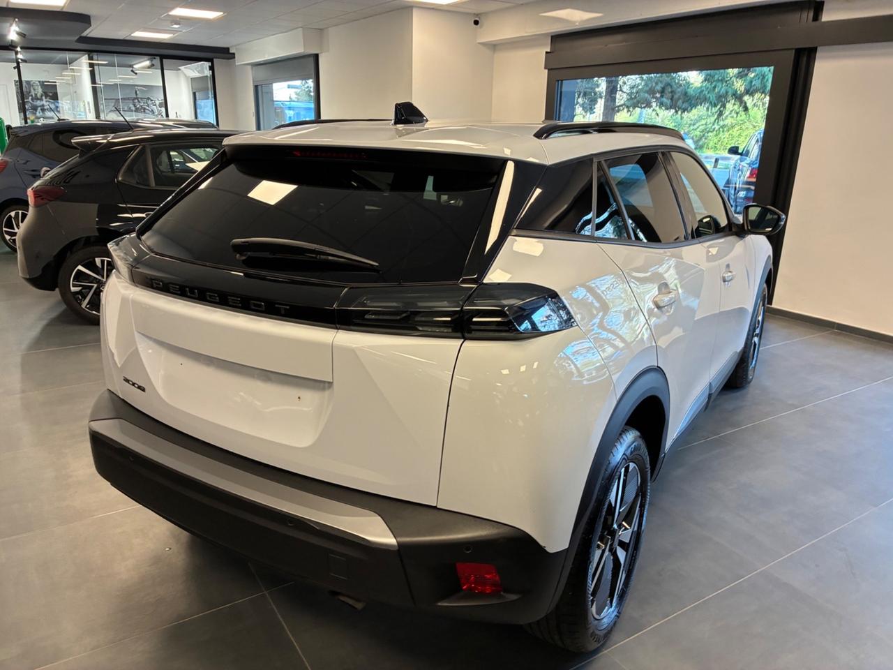 Peugeot 2008 PureTech 100 S&S Allure