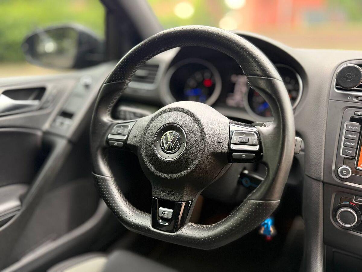 Volkswagen Golf 2.0 tsi R 4motion 270cv 3p dsg