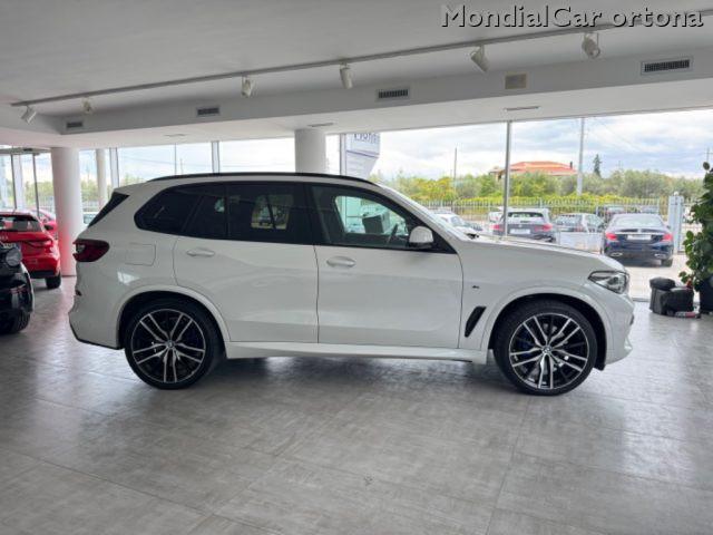 BMW X5 xDrive25d Msport 22'' HEAD-UP KEYLESS PERLA
