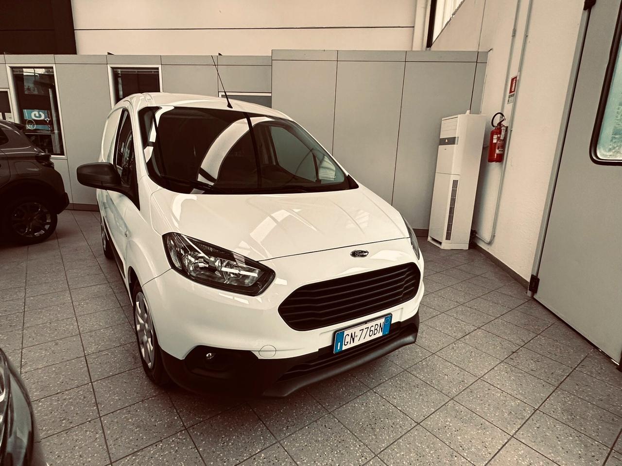 Ford Transit Courier 1.5 TDCi 75CV Van Trend
