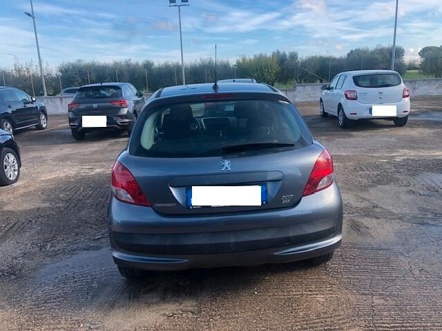 Peugeot 207 1.4 8V 75CV 5p. X Line ECO GPL