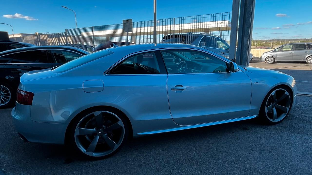 Audi A5 3.0 V6 TDI SLINE QUATTRO