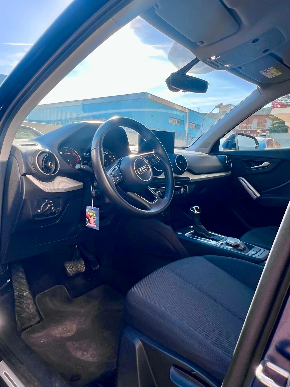 Audi Q2 30 TDI S tronic line Edition