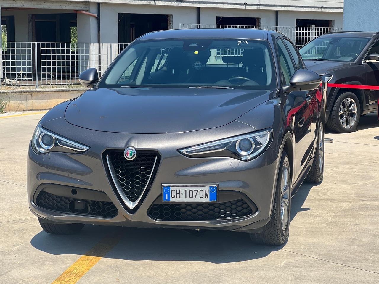 Alfa Romeo Stelvio 2.2 Turbodiesel 190 CV AT8 Q4 Business