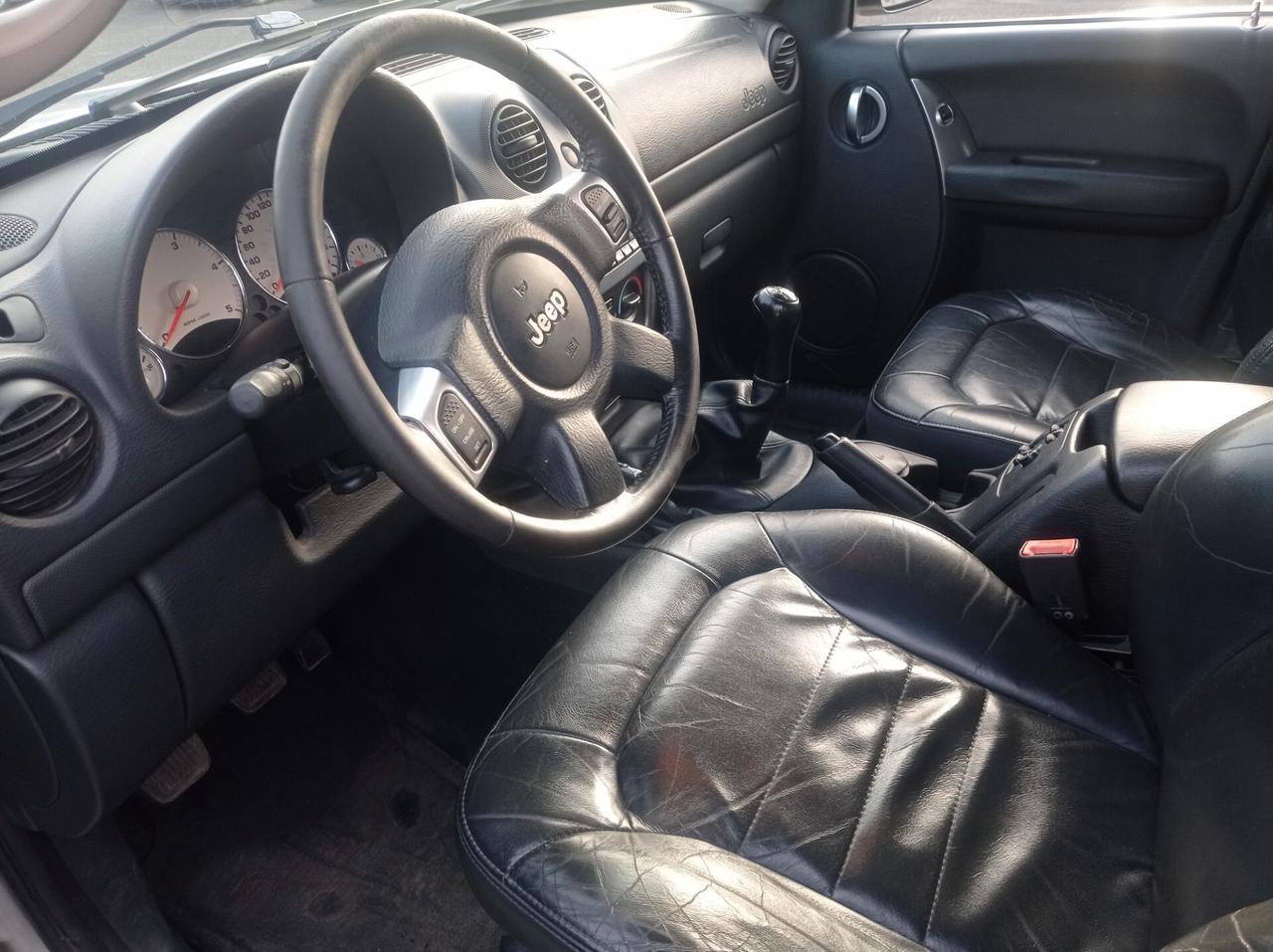 Jeep Cherokee 2.5 CRD Limited