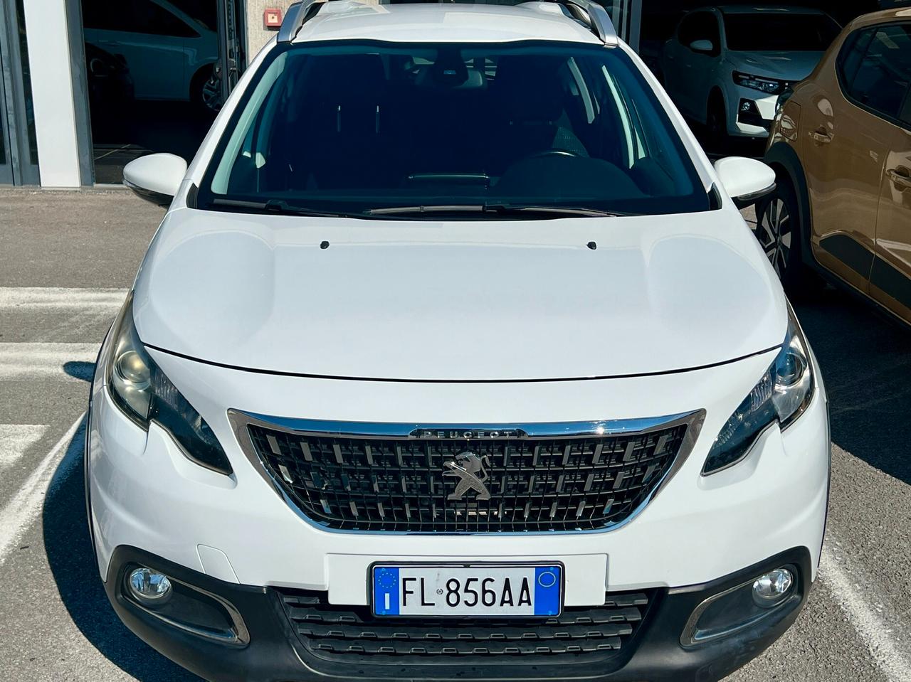 Peugeot 2008 1.2 PureTech 82 cv - 2017