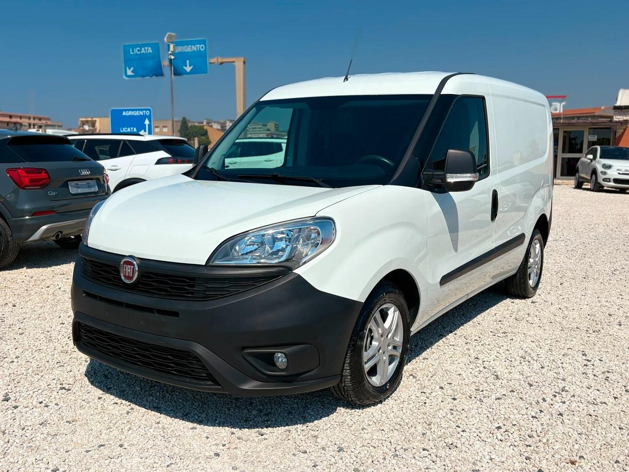 Fiat DOBLO' 3 POSTI CARGO LAMIERATO
