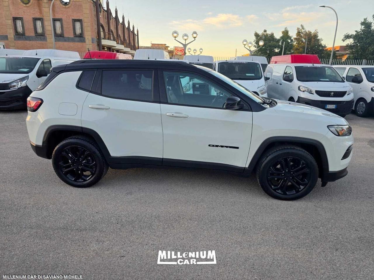 COMPASS NIGHT EAGLE 1.5 BENZINA/IBRIDA 2022