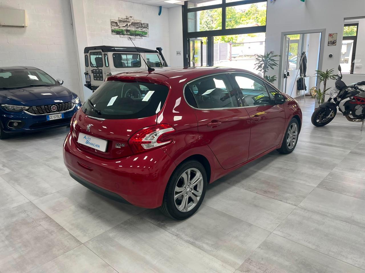 Peugeot 208 5p 1.6 e-hdi