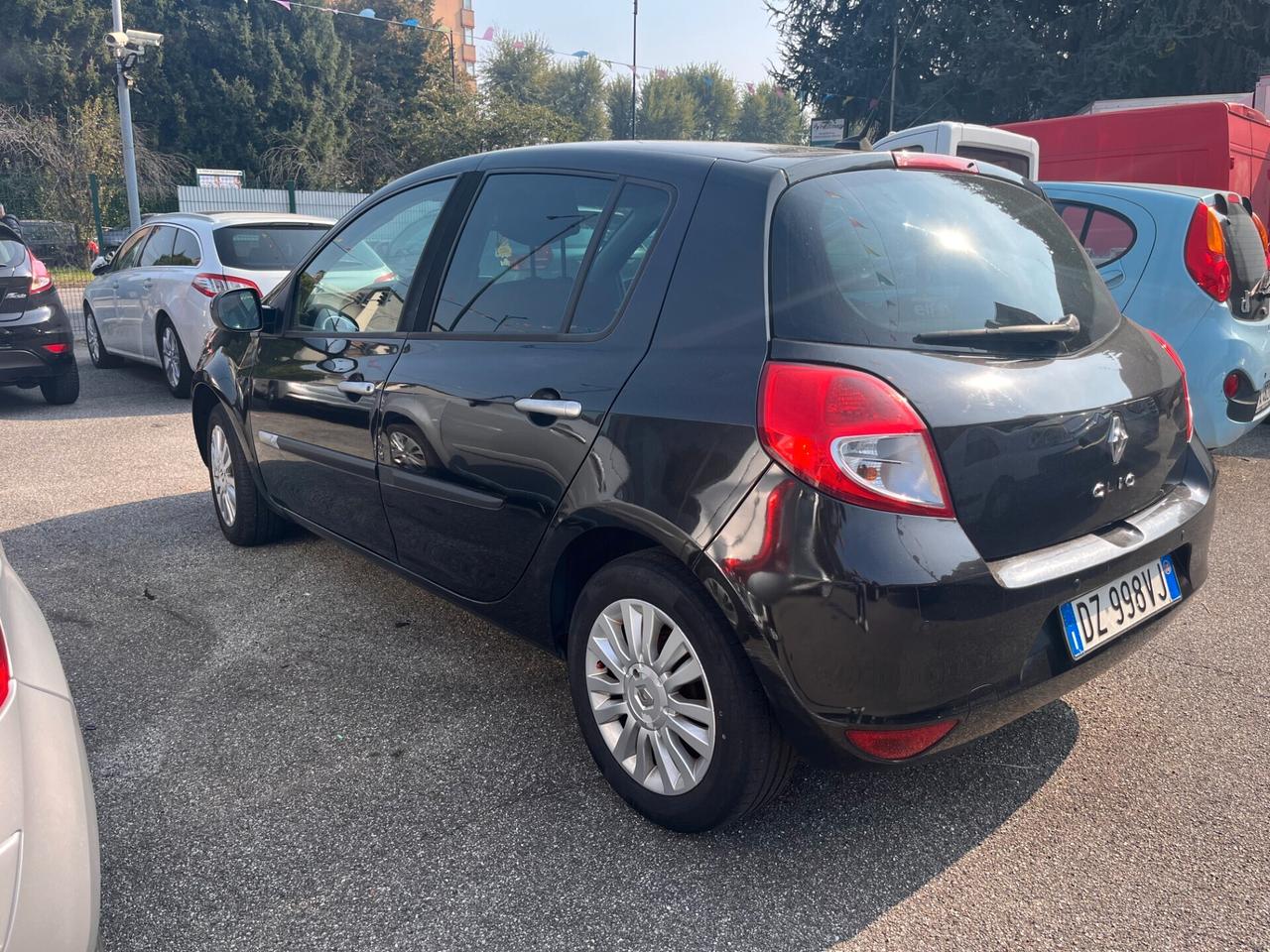 Renault Clio 1.2 16V 5 porte GPL Dynamique - 2010