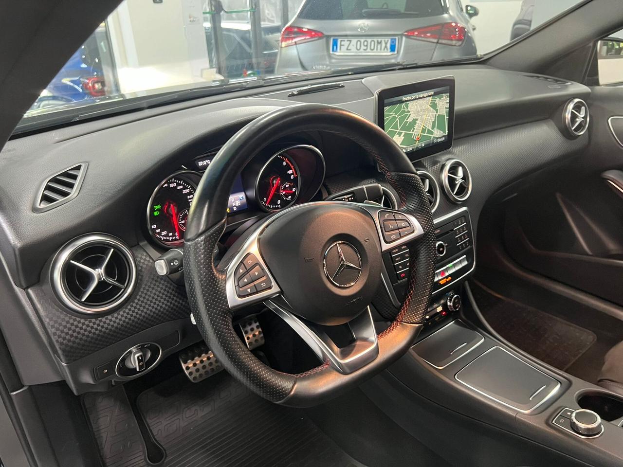 Mercedes-benz A 180 A 180 d Automatic Premium