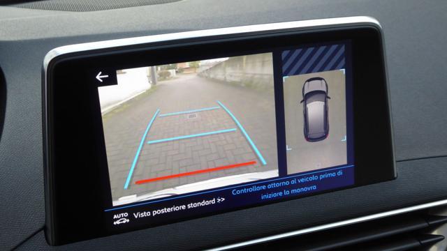 PEUGEOT 3008 BlueHDi 120 S&S EAT6 Allure