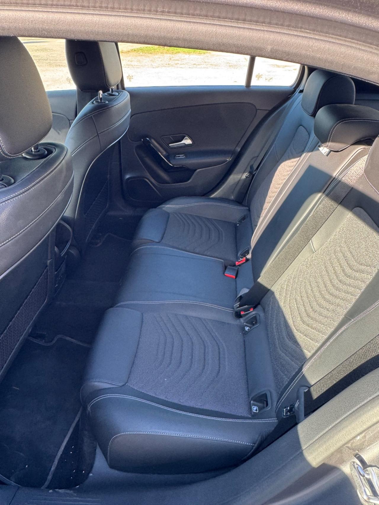 Mercedes-benz A 180 d Automatic Business