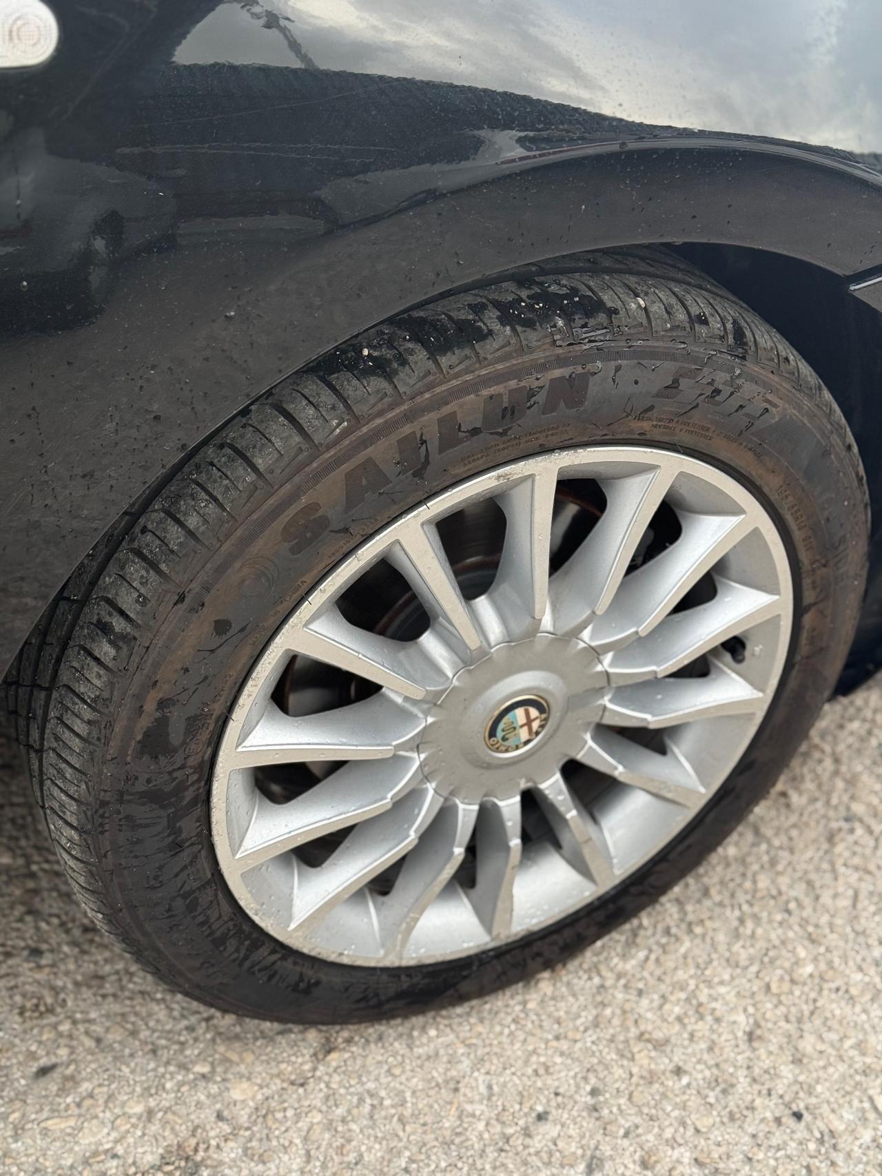 Alfa Romeo MiTo 1.3 JTDm 85 CV S&S Distinctive