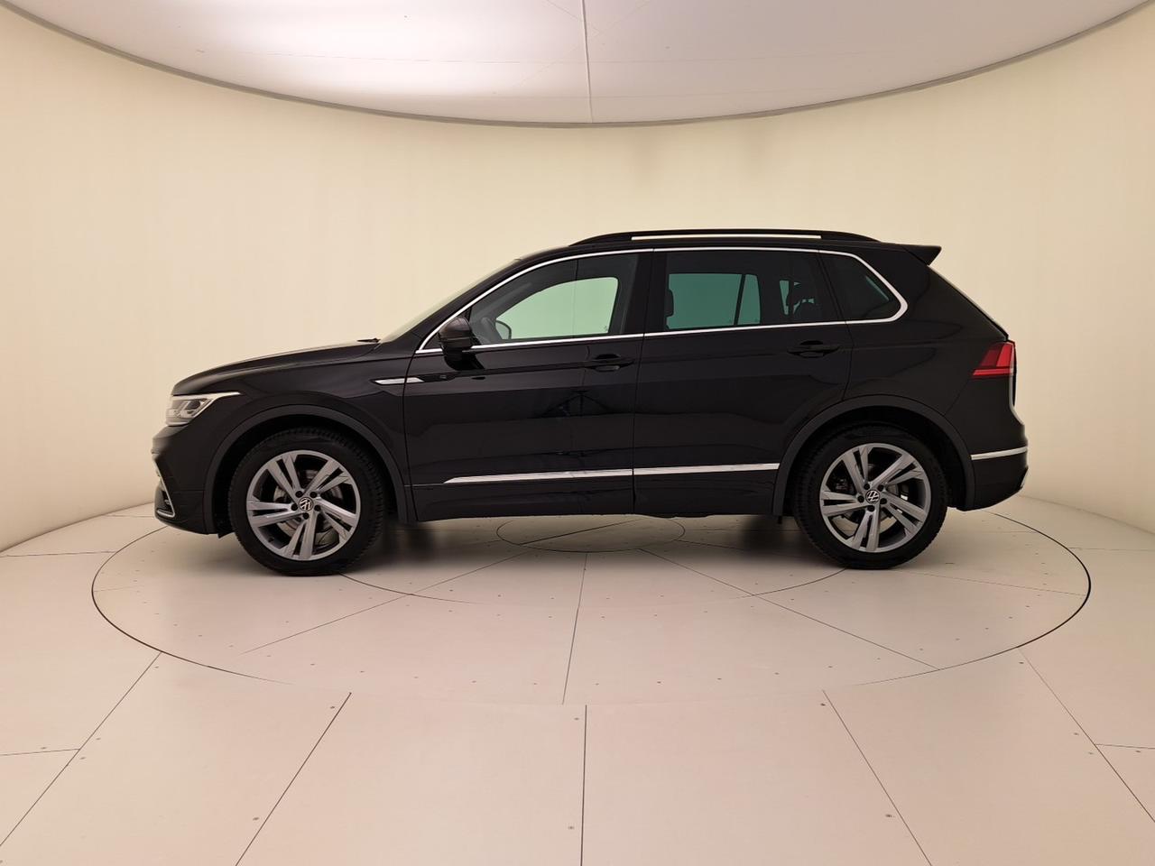 Volkswagen Tiguan 2.0 tdi r-line 150cv dsg