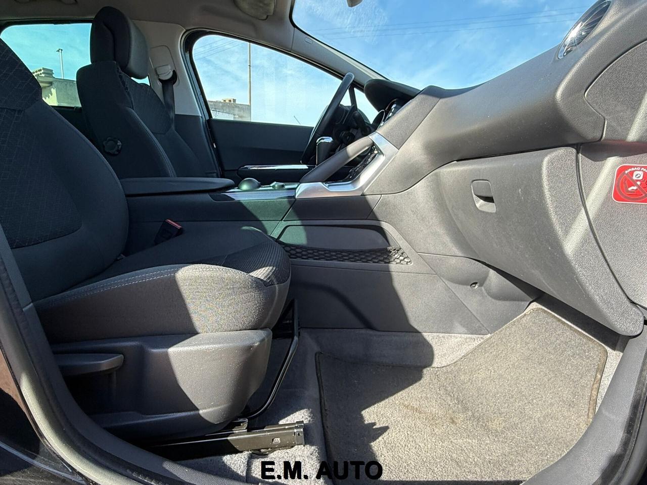 Peugeot 3008 1.6 HDi 115CV Active