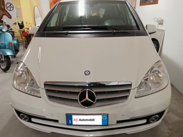 Mercedes 180 CDI BluEFFICENCY White GARANZIA 12/36