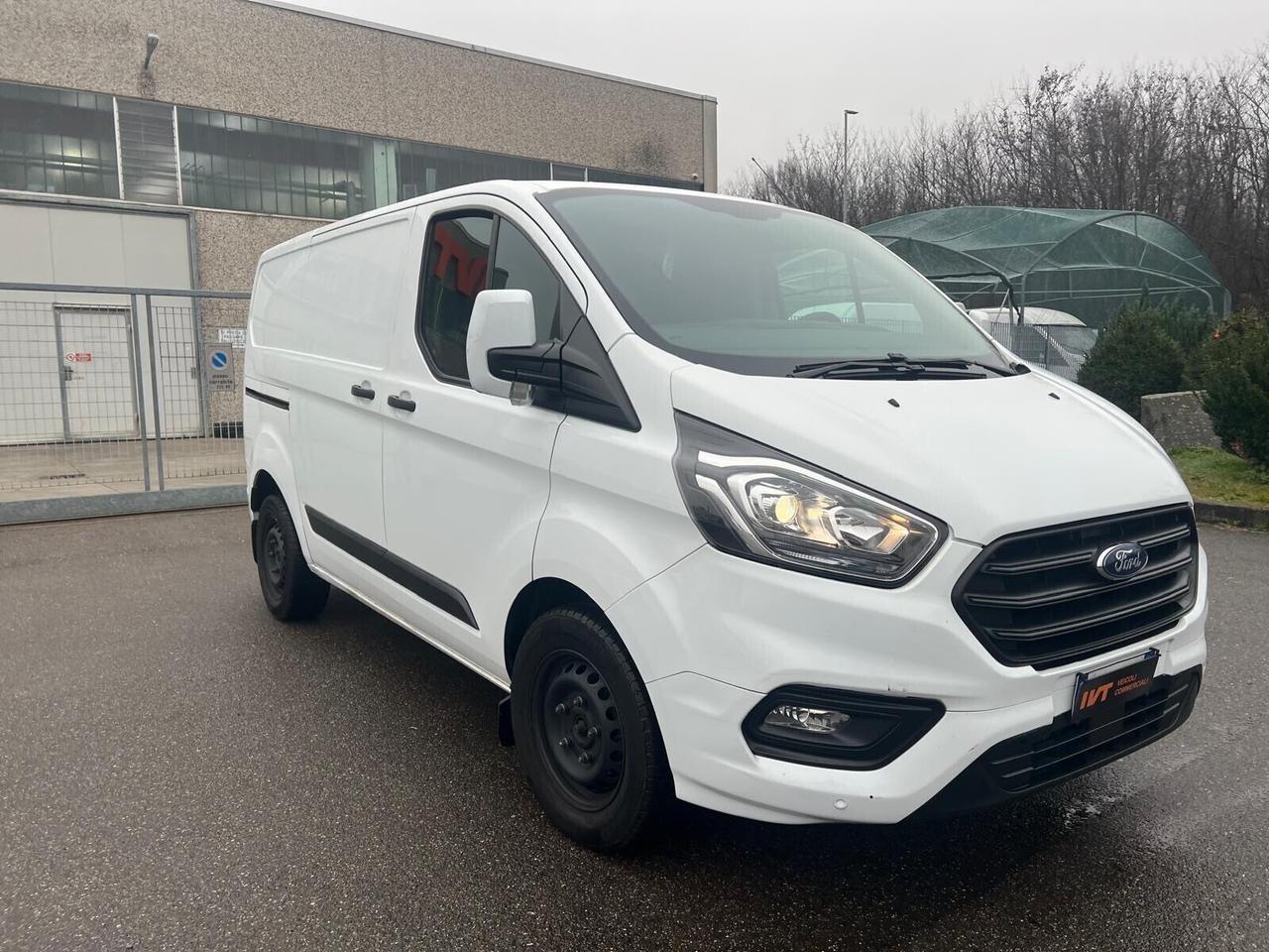 Ford Custom Auto. Euro6 2018