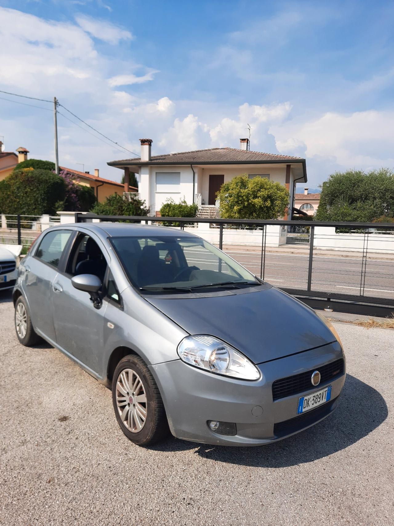 Fiat Punto Classic 1.2 5 porte Dynamic OK NEOPATENTATI