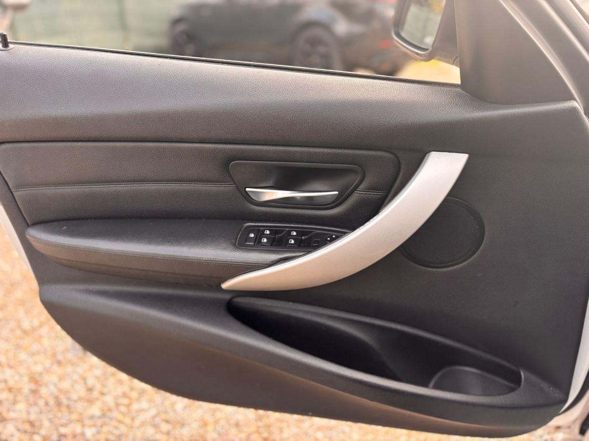 BMW - Serie 3 - 320d xDrive