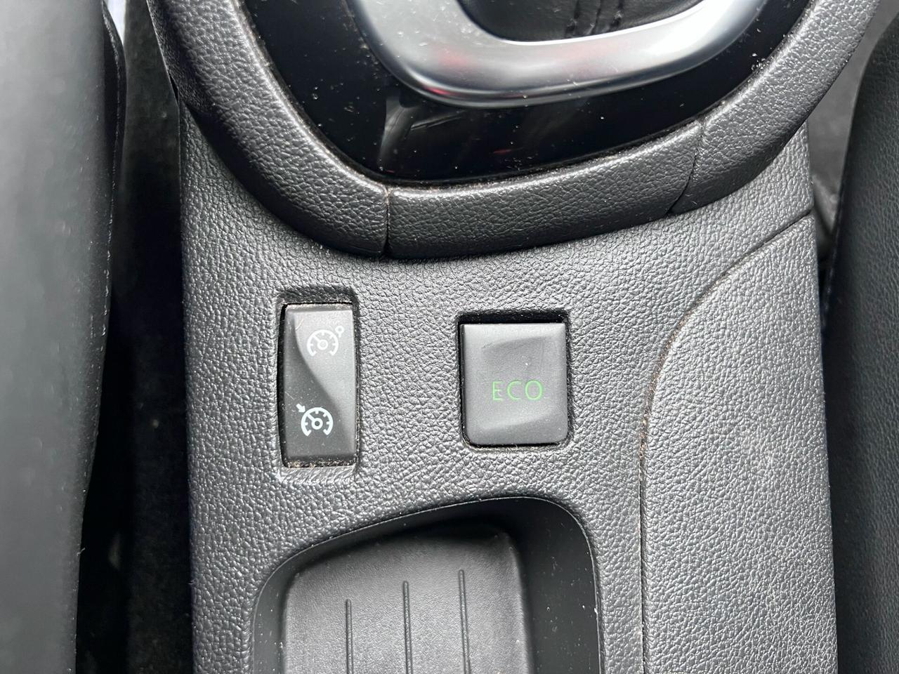 Renault Clio dCi 8V 90 CV Start&Stop 5 porte Energy Duel