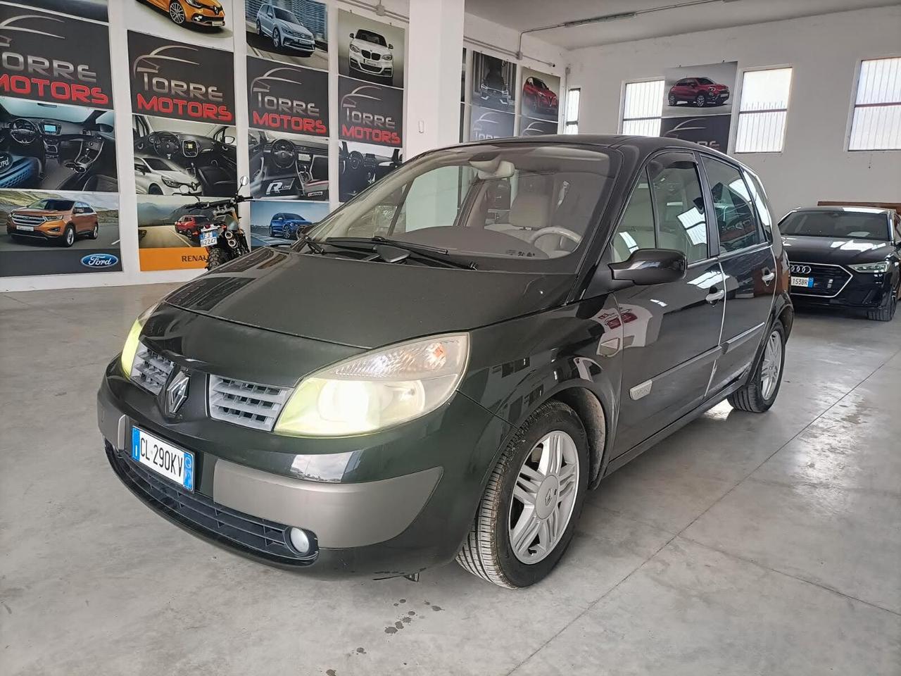 Renault Scenic Grand Scénic 1.9 dCi Luxe Dynamique 04/2004