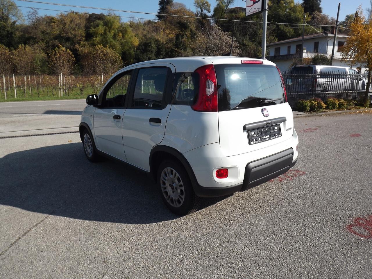 Fiat Panda 1.0 FireFly S&S Hybrid City Cross