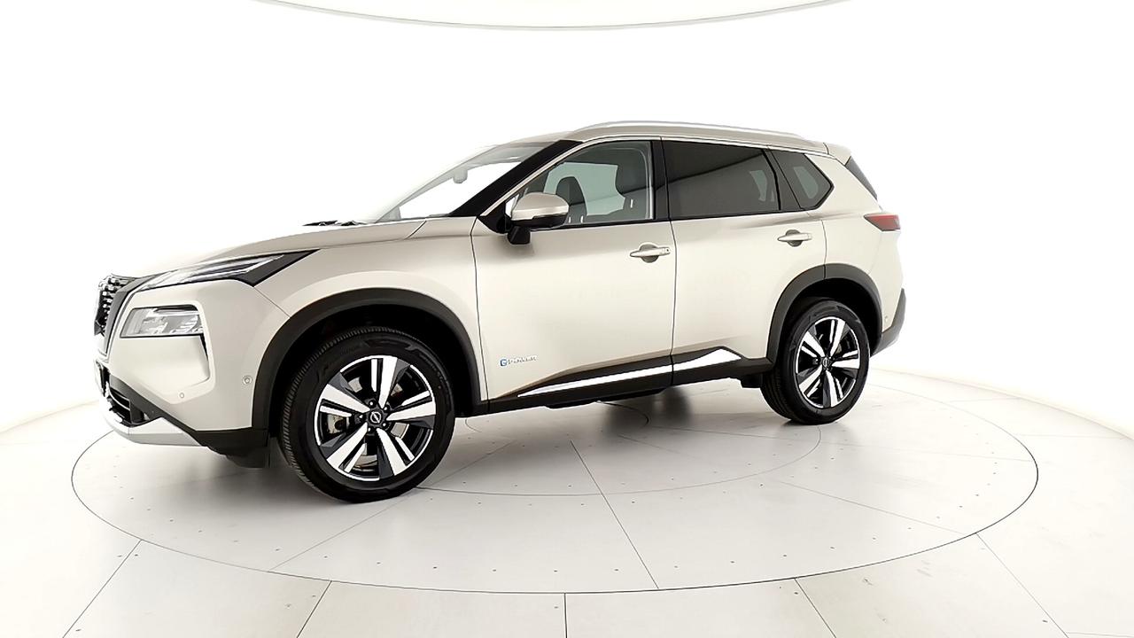 NISSAN X-TRAIL TEKNA e-POWER e-4ORCE