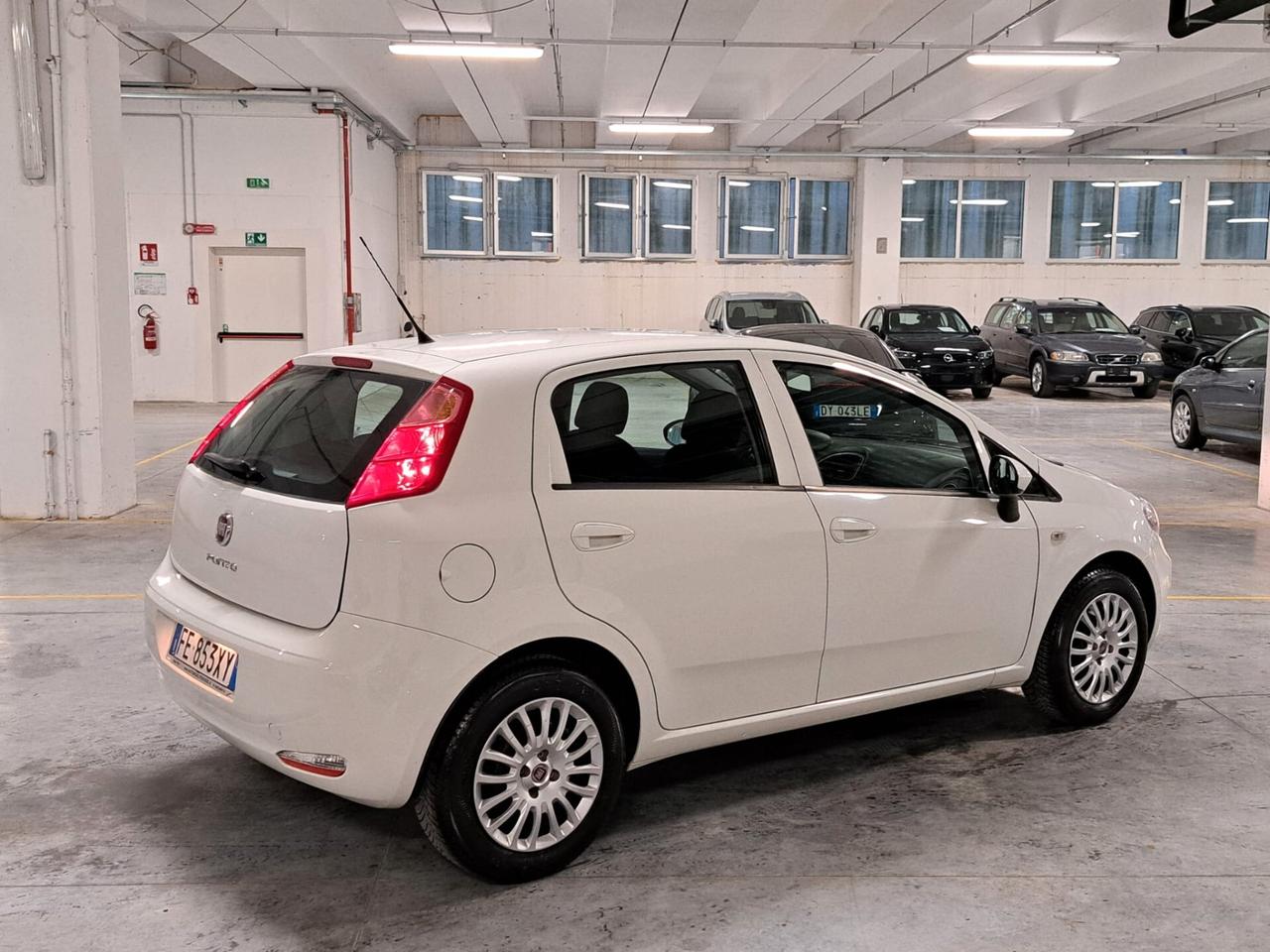 Fiat Punto 1.3 16V M-jet Easy 5 P. N1 Autocarro 4 Posti