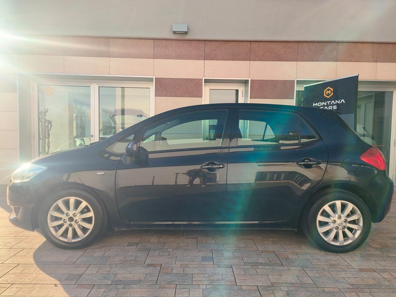 Toyota Auris 1.4 D-4D 5 porte