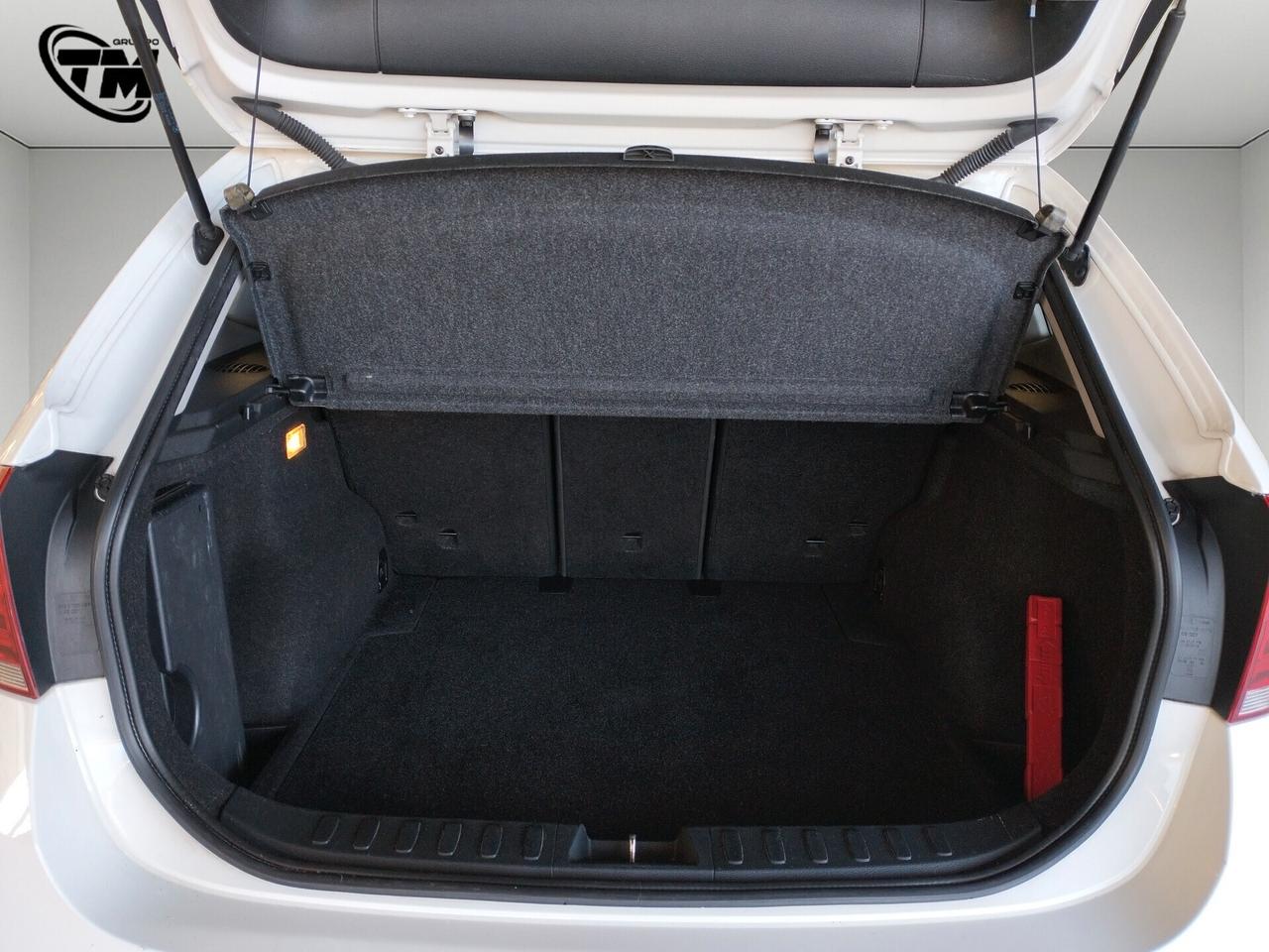 Bmw X1 sDrive16d X Line - NEOPATENTATI