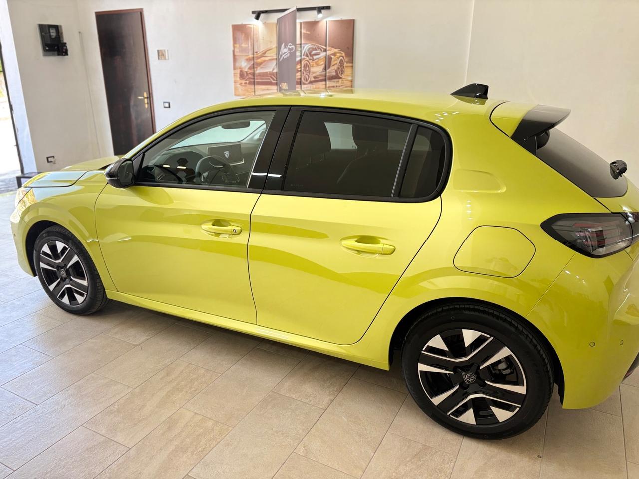 Peugeot 208 PureTech 100 Stop&Start 5 porte Allure