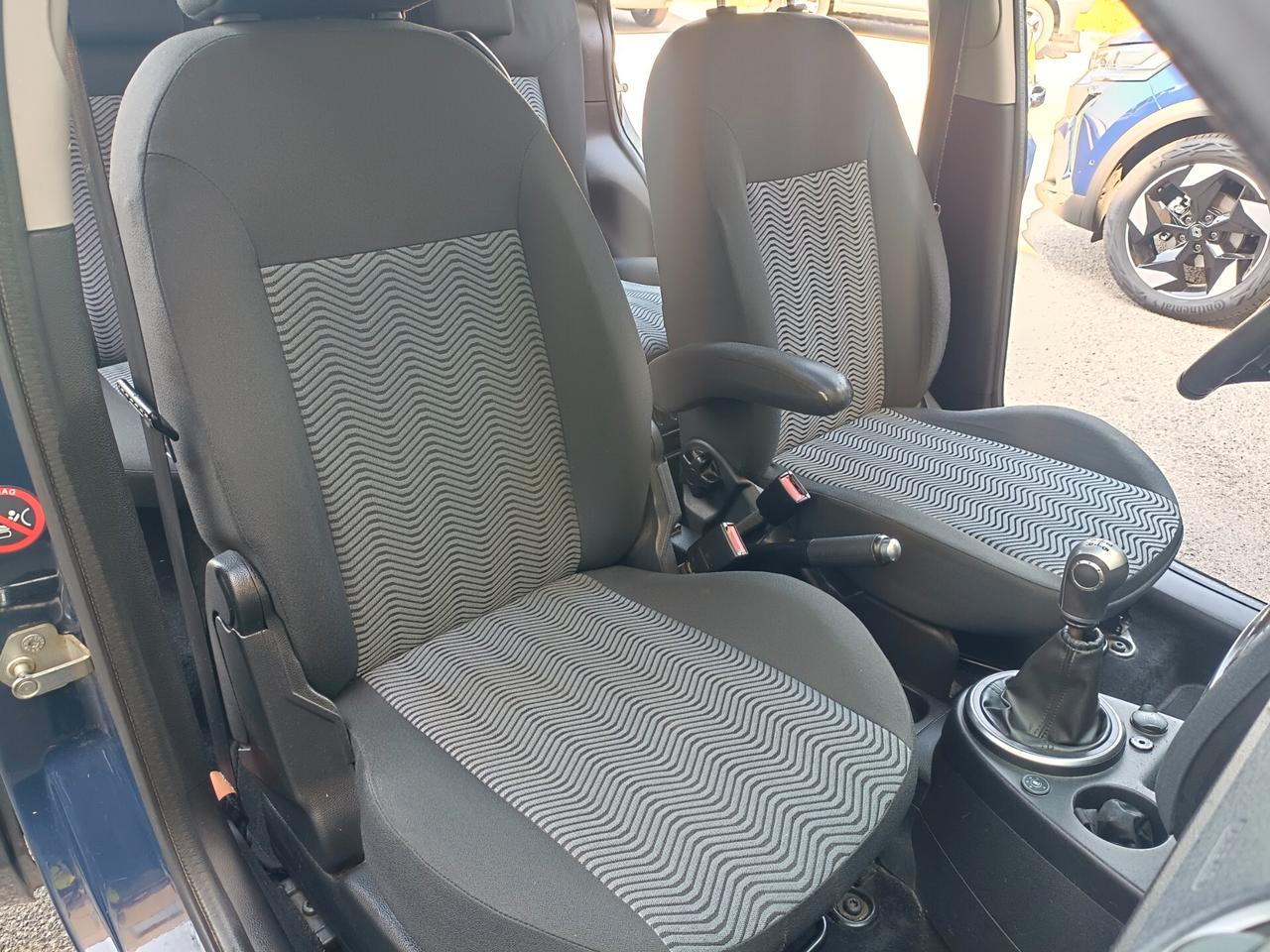 Ford Fusion 5p. GPL