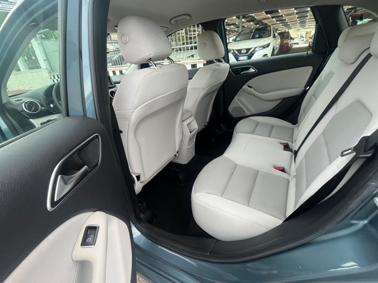 Mercedes-benz B 160 CDI Premium Unipro 2014