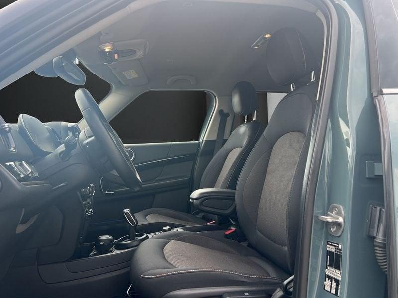 MINI Countryman Cooper D Essential automatica