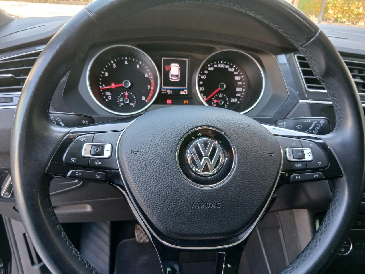 Volkswagen Tiguan 1.5 TSI Sport ACT BlueMotion Technology a € 3112 mese